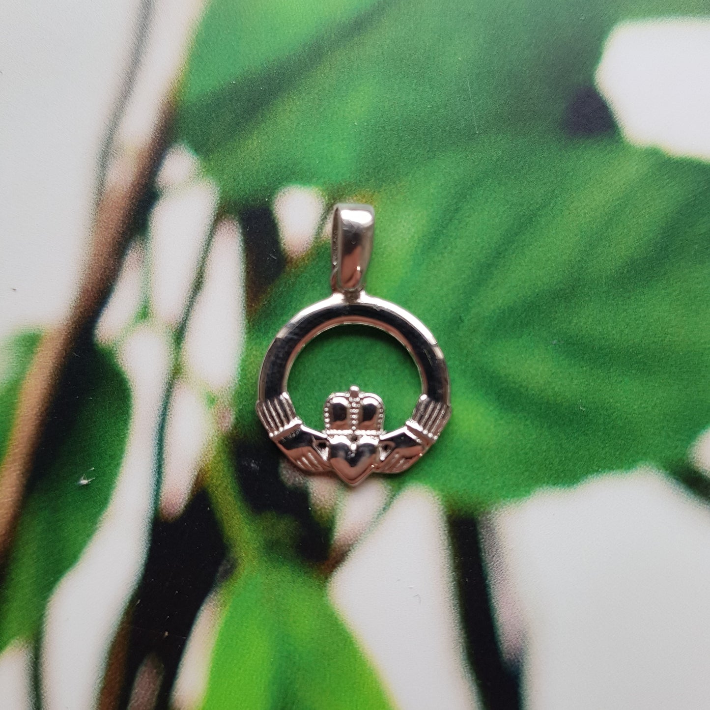 CP005 - PEND CLADD PLAIN