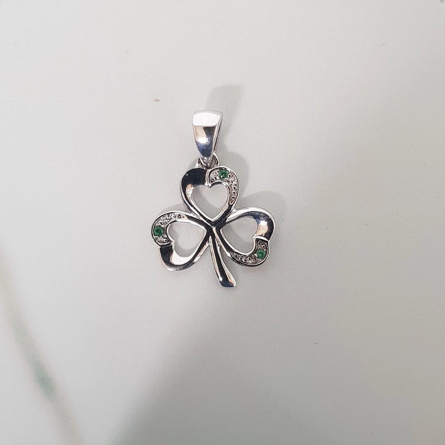 SCP038GR - PEND GREEN SHAMROCK
