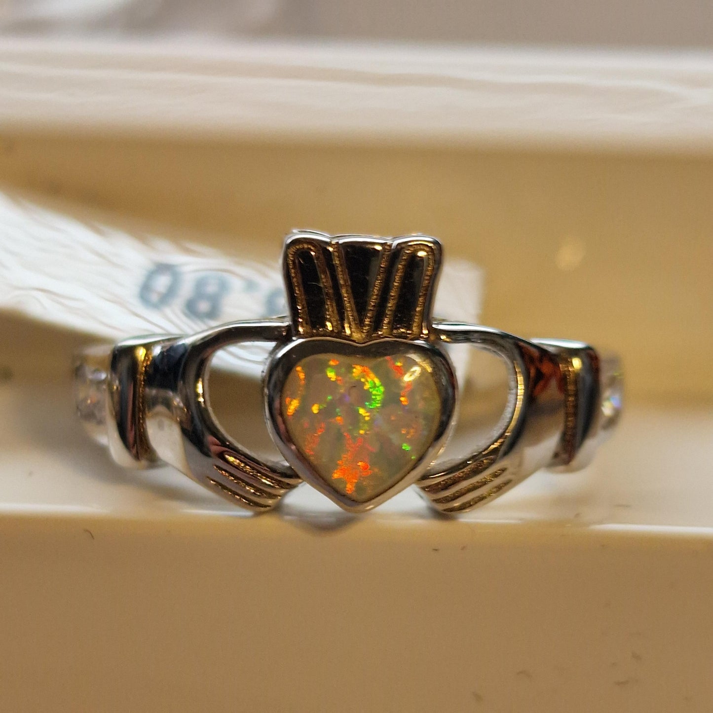 SKS6668OP - RING 10 OPAL CLADD LRG