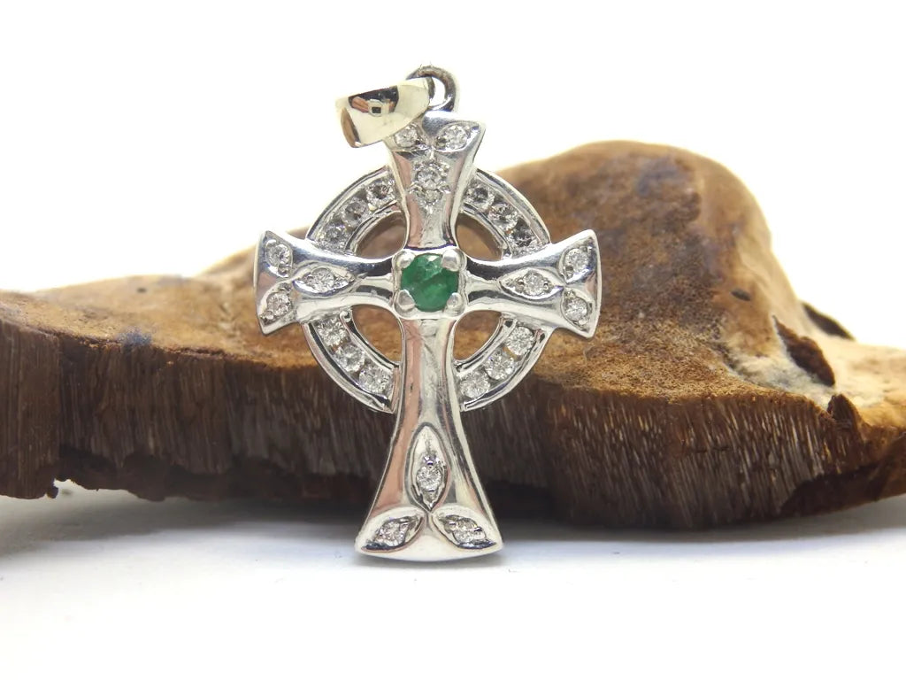 DP029DIA/EM - PEND EM DIA CELTIC CRO