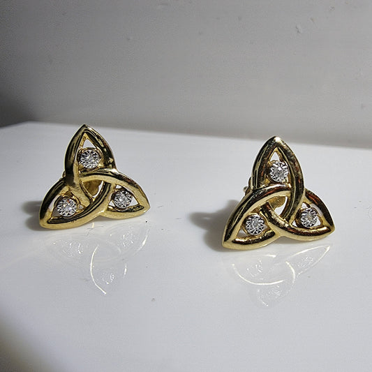 DE005 - EAR DIA TRINITY Y9 3XDIA