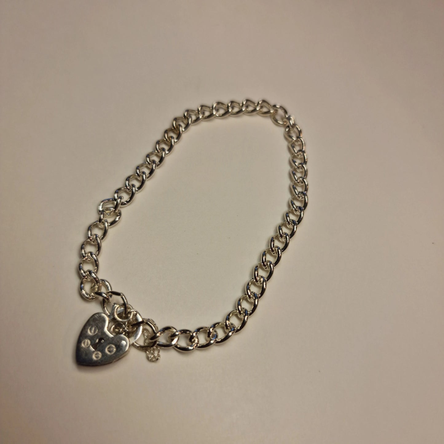 S0386 - BRACELET CHARM CURB OVAL LOOSE LADIES