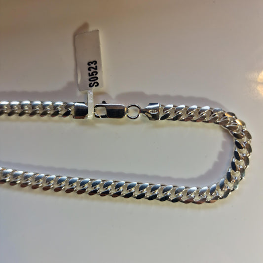 S0523 - CHAIN CURB CUBAN