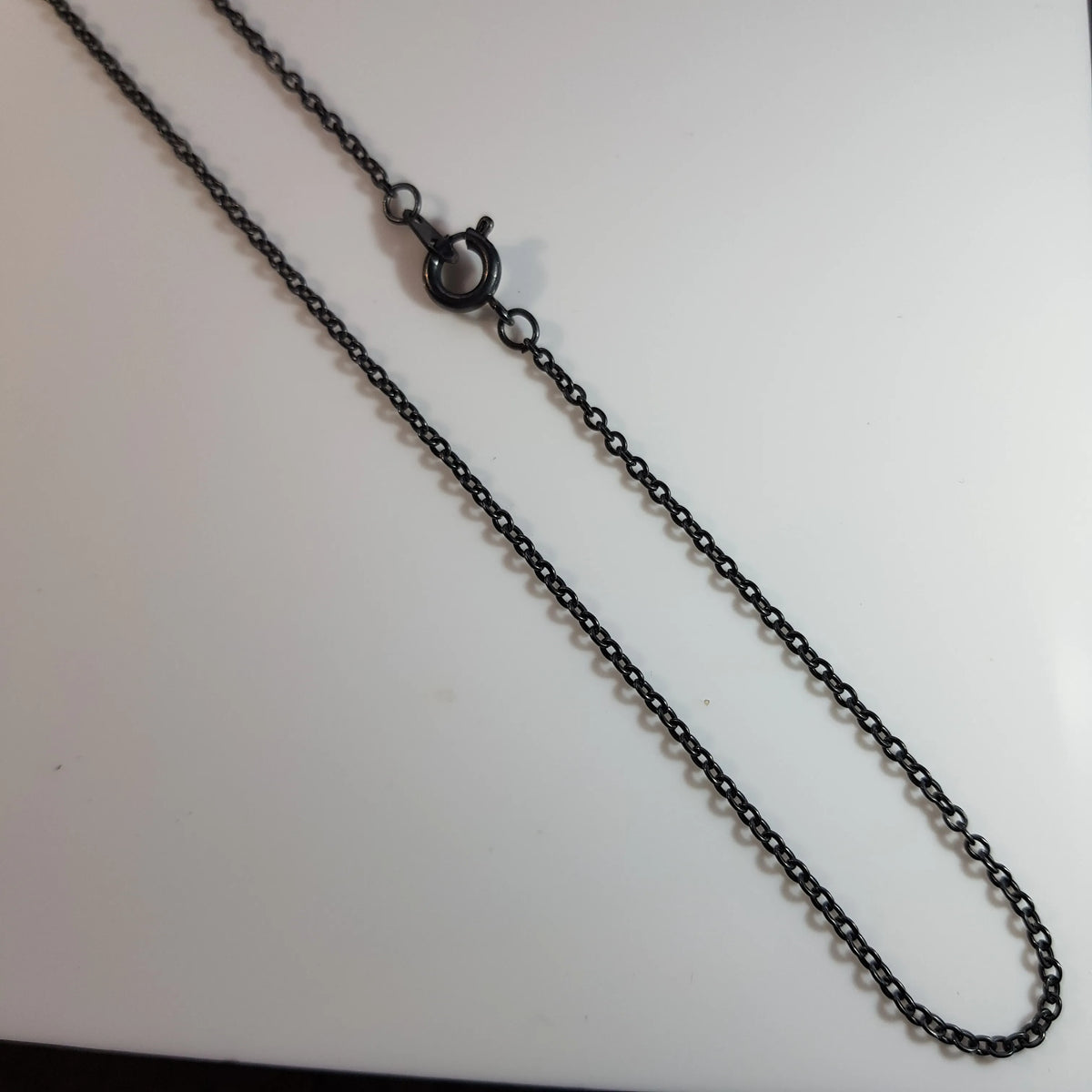 S1099 - CHAIN TRACE BLACK BASE METAL -