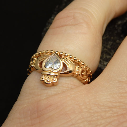 SCLR51 - RING CZ CLADD PRINCE