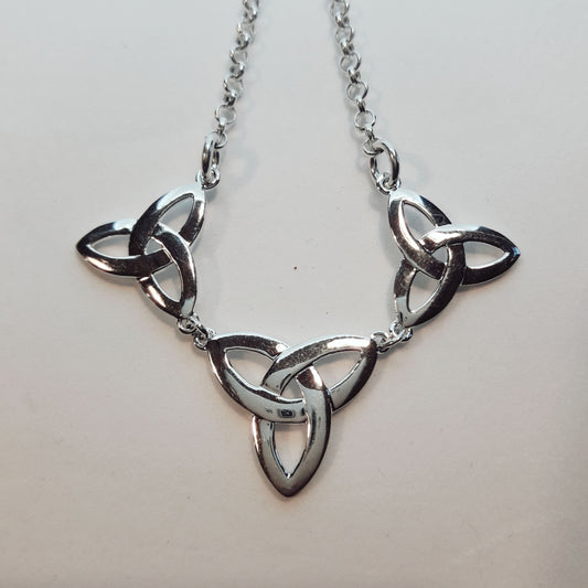 SCNL003 - NECKLETTE TRINITY PLAIN X 3