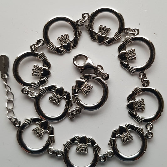 SCBR018 - RACELET LINK CLADDAGH PLAIN