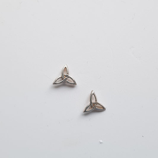 SCE038 - EAR