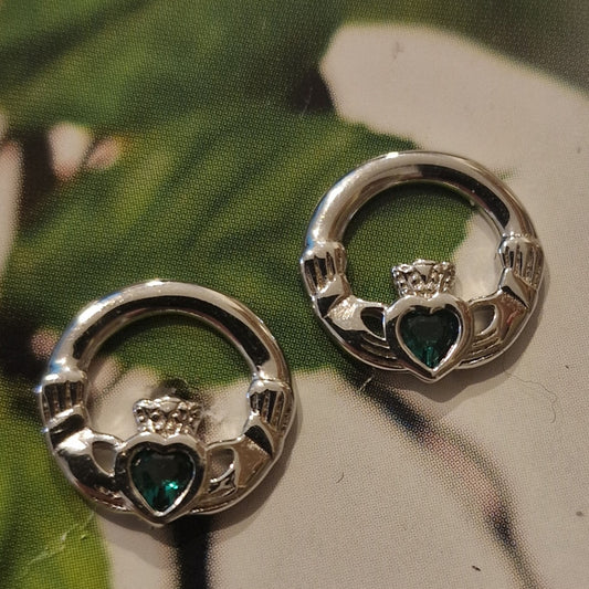 SCE085GR - EAR GREEN