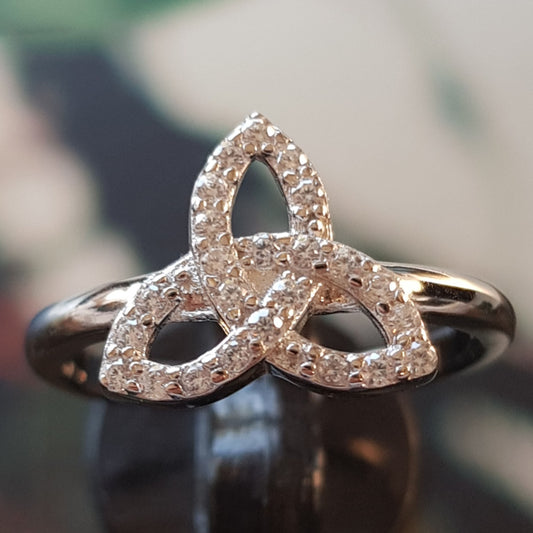 SCLR59 - RING CZ TRINITY